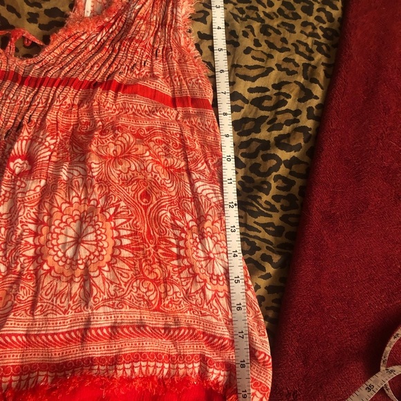 Free People  size small coral print top with open back sleeveless gauzy top - Picture 9 of 16